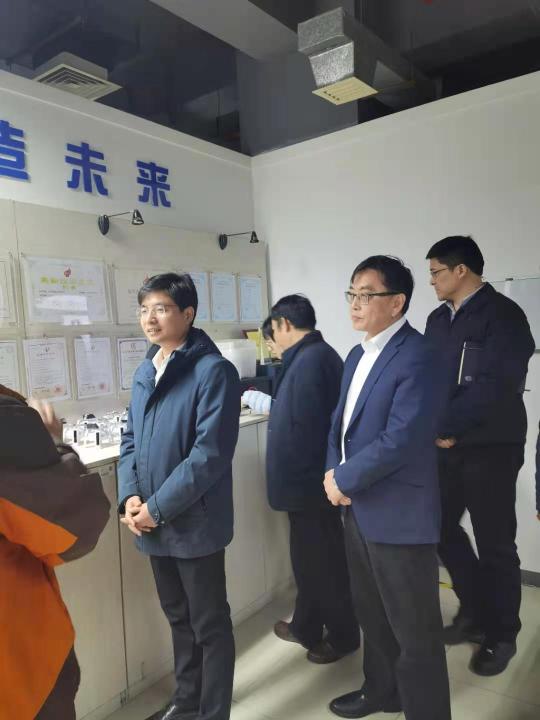 张桥副市长一行莅临调研